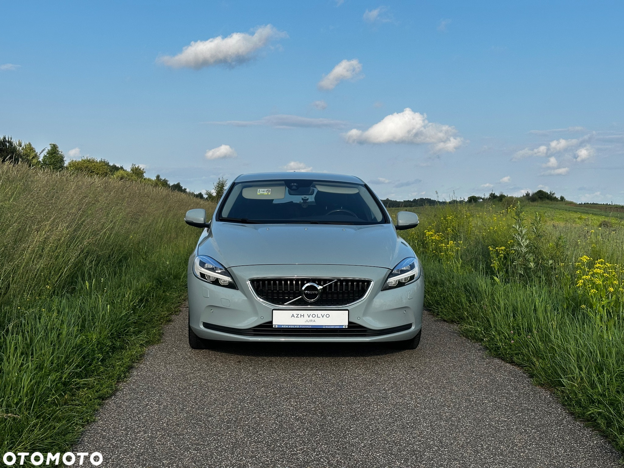 Volvo V40 D2 Drive-E Momentum - 3