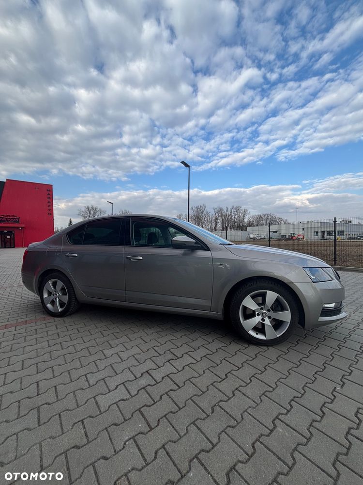 Skoda Octavia - 3