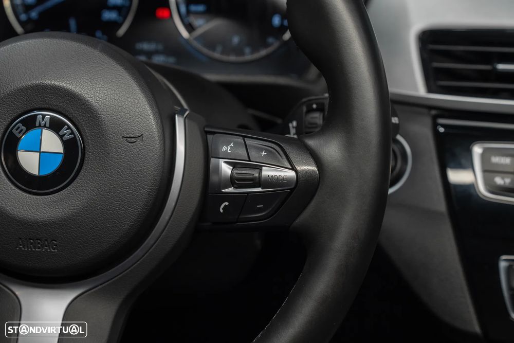 BMW X1 16 d sDrive Auto Pack M - 12