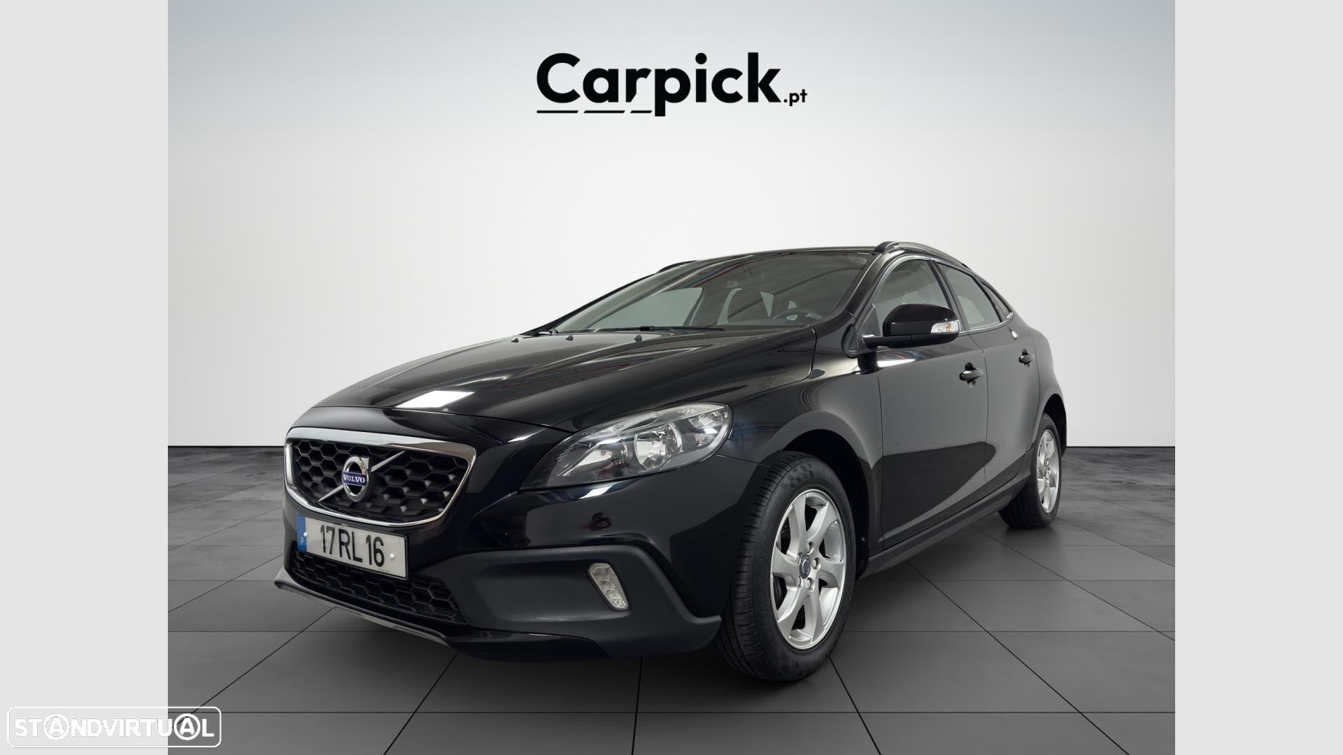 Volvo V40 Cross Country 2.0 D2 Momentum - 1