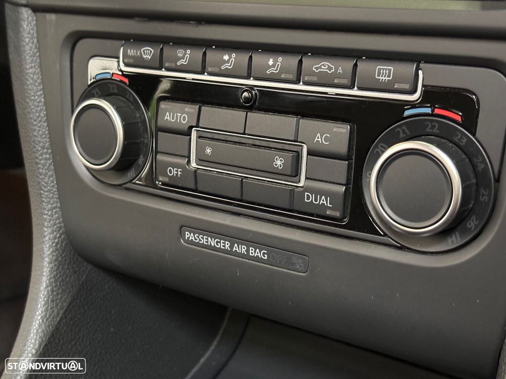 VW Golf Cabriolet 1.6 TDi Lounge - 30