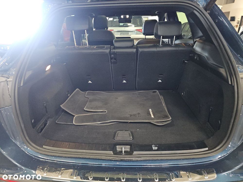 Mercedes-Benz GLA 250 4-Matic - 13