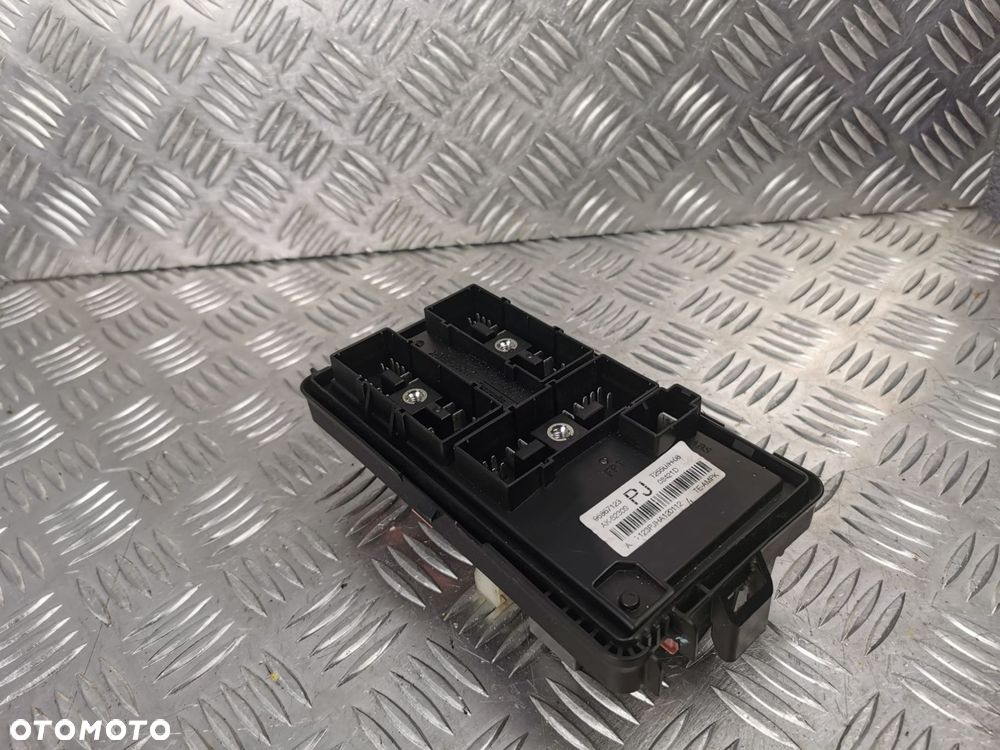 Skrzynka Bezpieczników Chevrolet Aveo Ii T250 Lift 96867123 - 1