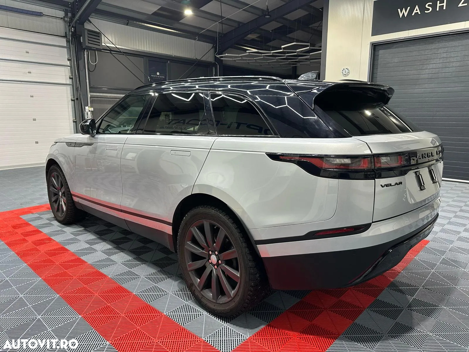 Land Rover Range Rover Velar 2.0 P250 - 8