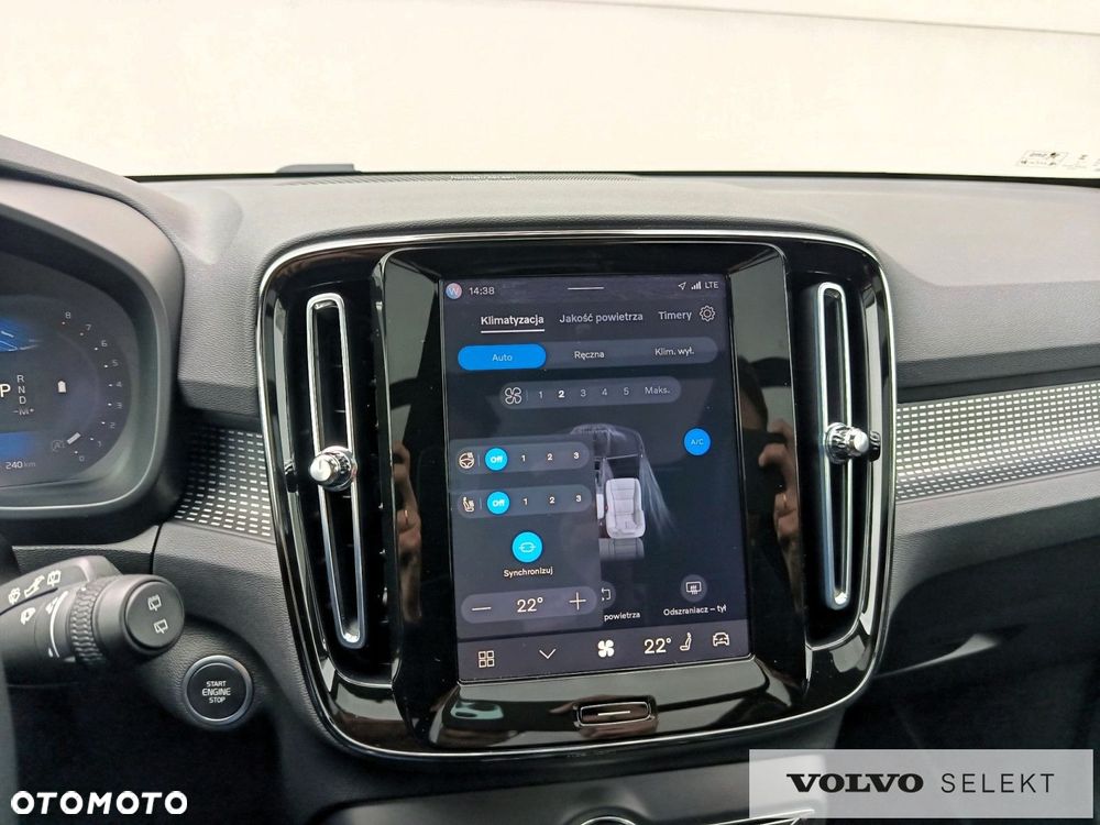 Volvo XC 40 - 23