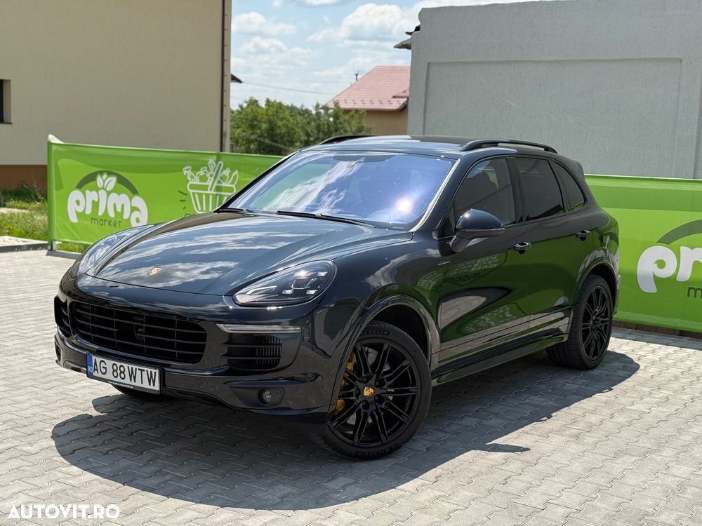 Porsche Cayenne 4.2 L S - 3