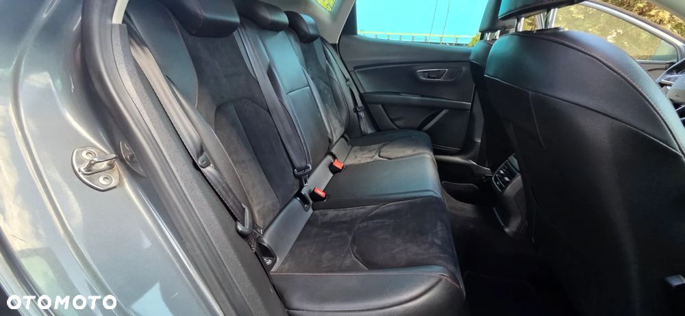 Seat Leon 2.0 TDI FR S&S DSG - 32