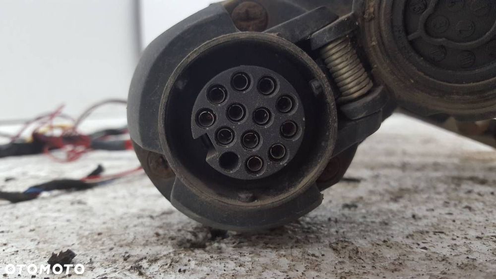 HAK HOLOWNICZY INSIGNIA A KOMBI WYPINANY - 4