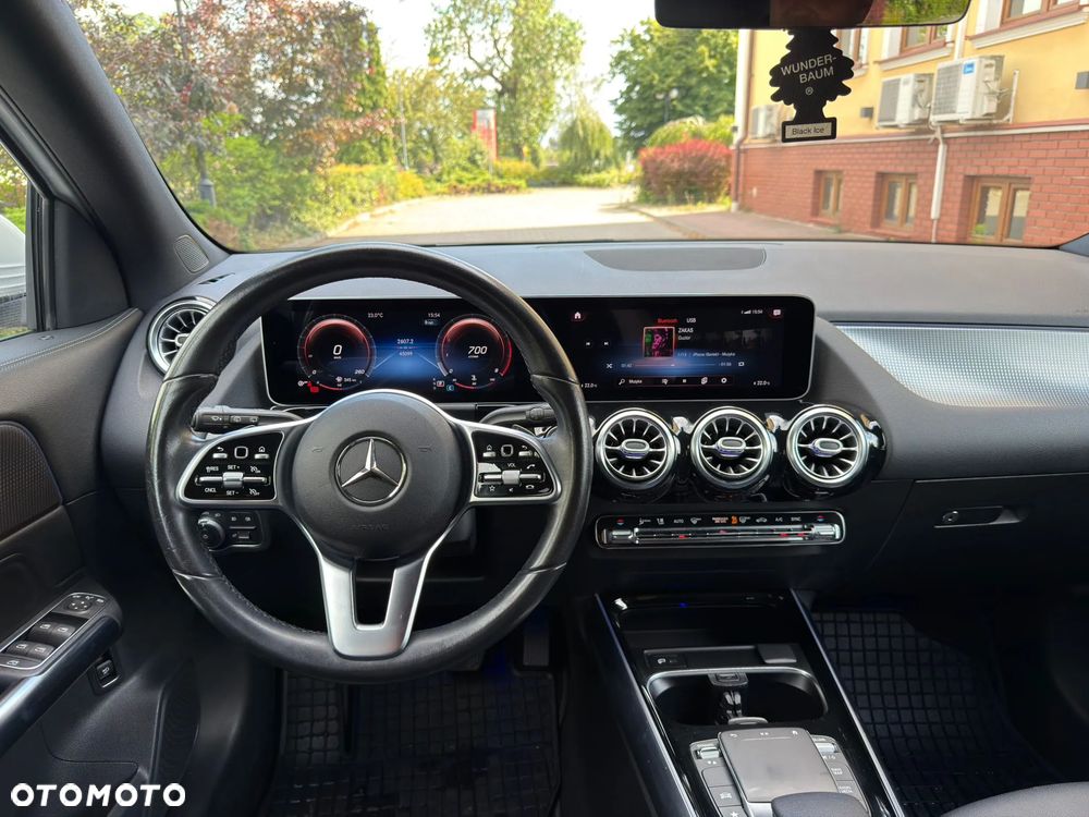 Mercedes-Benz GLA 250 - 5