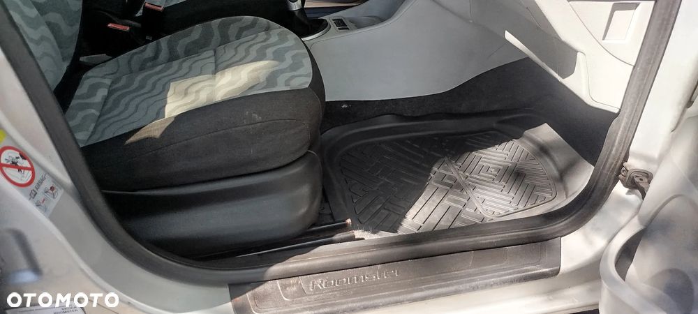 Skoda Roomster - 20