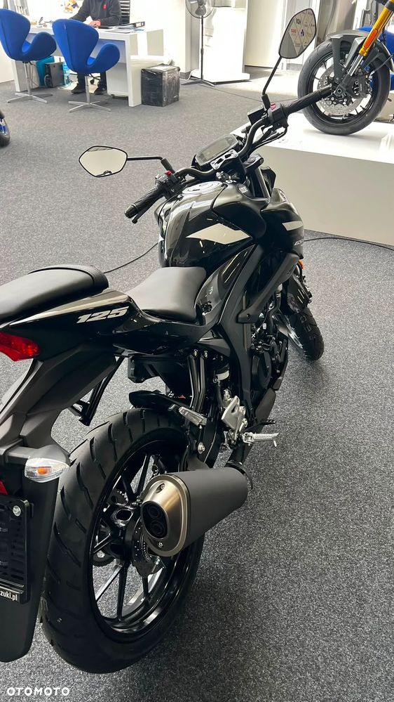 Suzuki GSX - 9