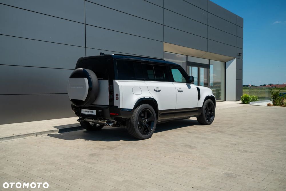 Land Rover Defender 5.0 P425 X-Dynamic HSE - 5