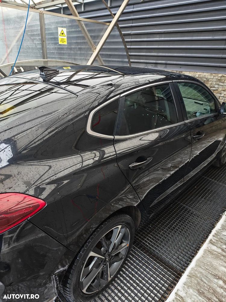 Hyundai i30 Fastback 1.5 T-GDI MHEV 160CP 7DCT Highway - 12