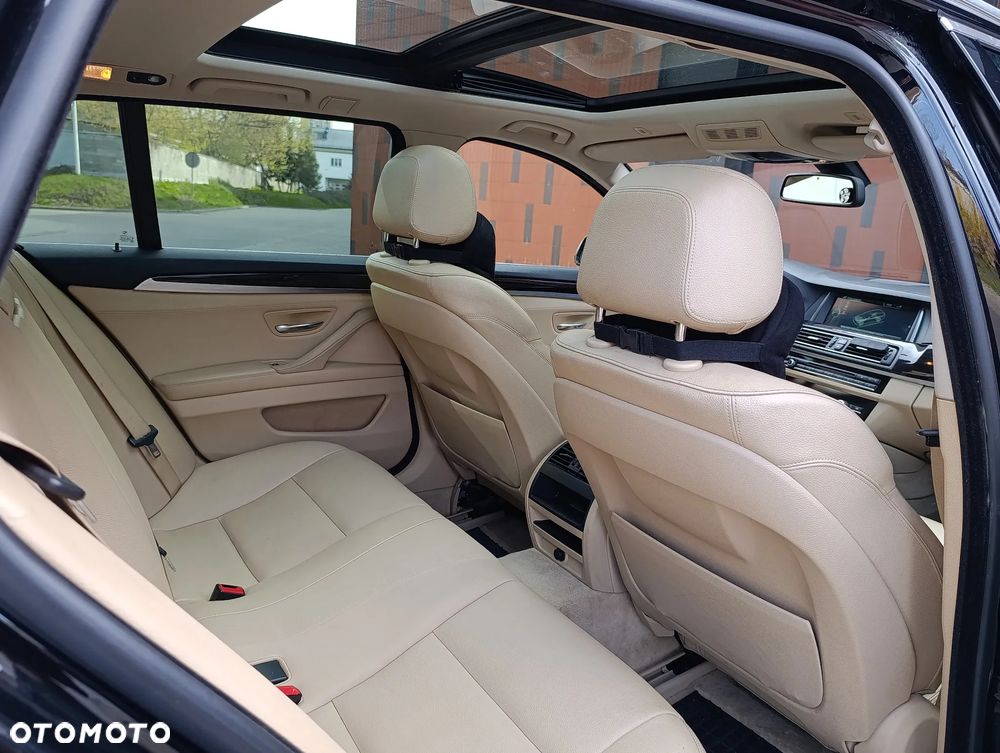 BMW Seria 5 520d Luxury Line - 19