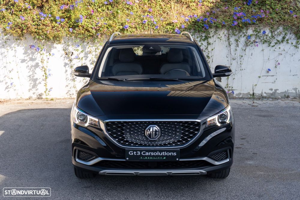 MG ZS Luxury - 2
