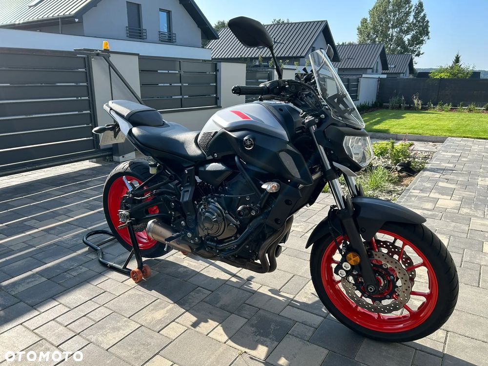 Yamaha MT - 3