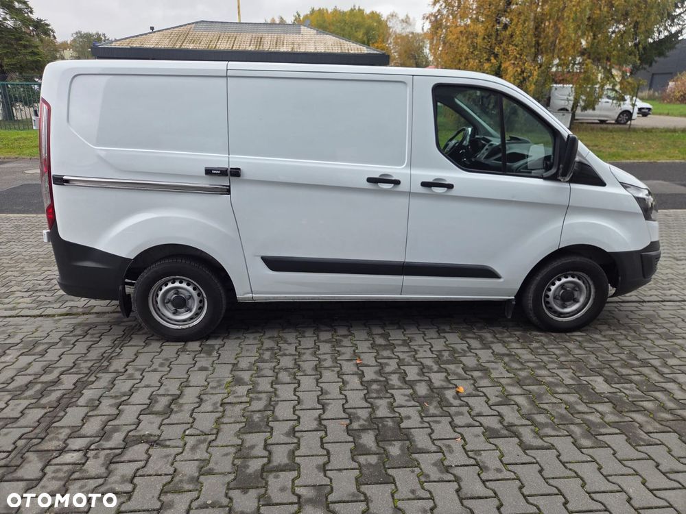 Ford TRANSIT CUSTOM - 7