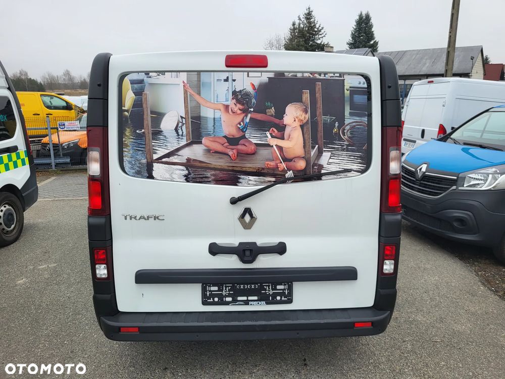 Renault TRAFIC L1H1 - 12