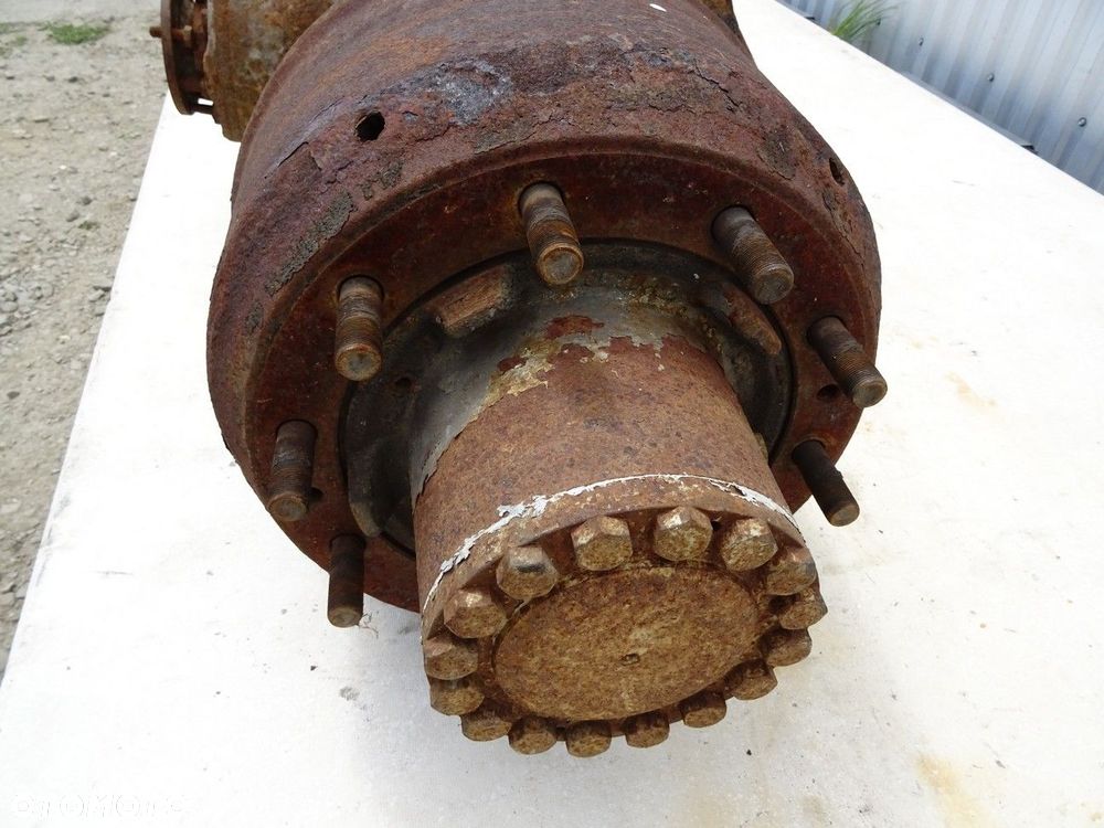 MOST TYŁ DYFER  SETRA Series 200 1972 - 1991 S215UL 184kW (250KM) 1976-1995 - 6