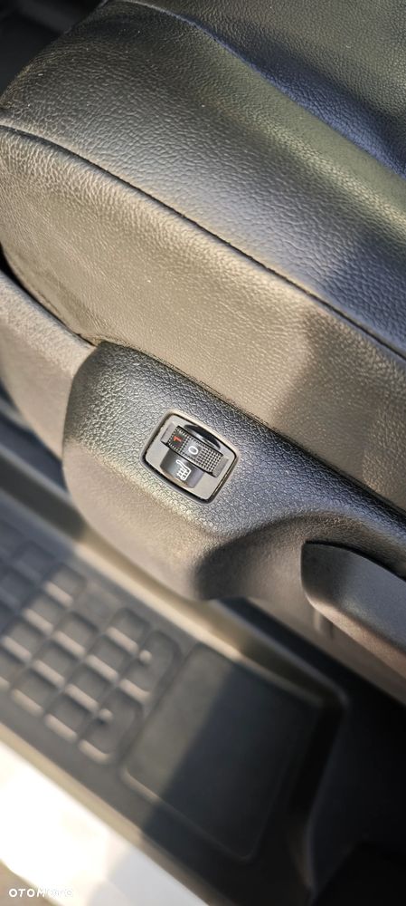 Peugeot Expert L2H1 - 11