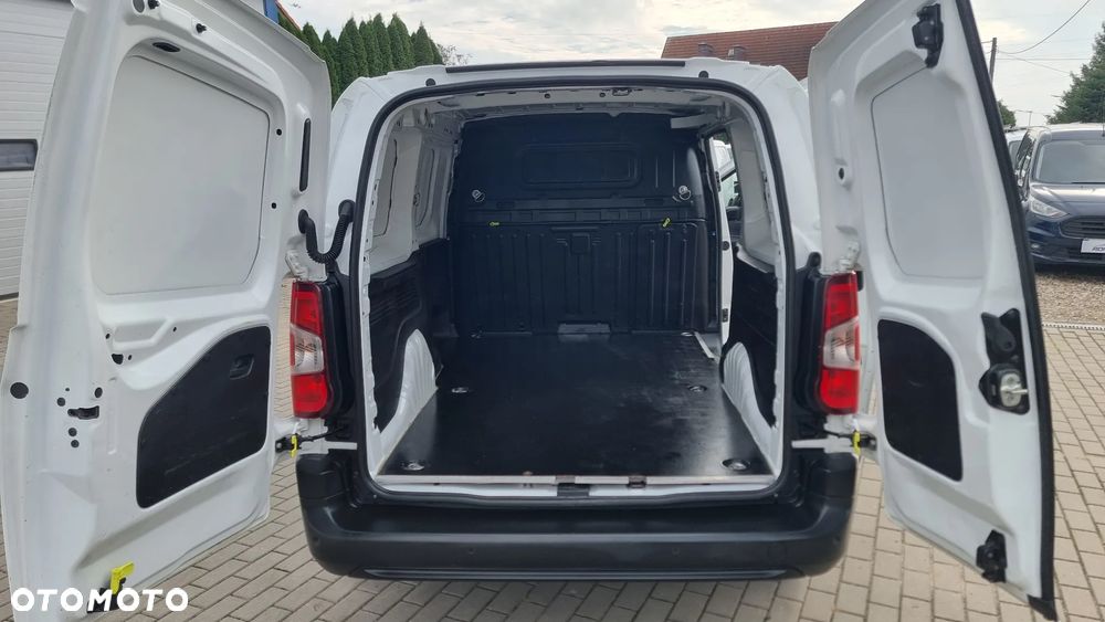 Peugeot Partner 1.5 BlueHDI L2 S&S Pro (bryg.) - 19