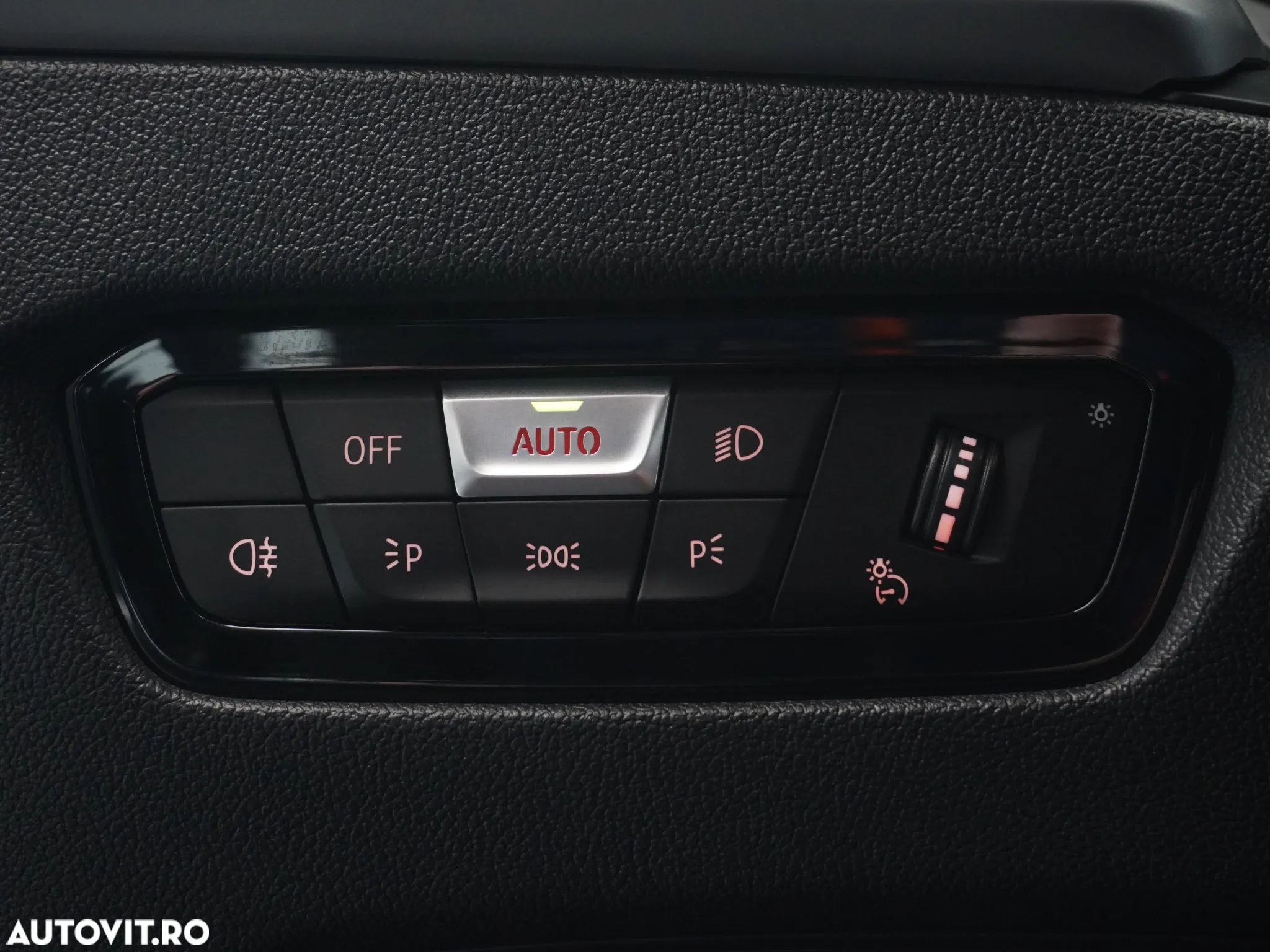 BMW Seria 3 318d Aut. Advantage - 20