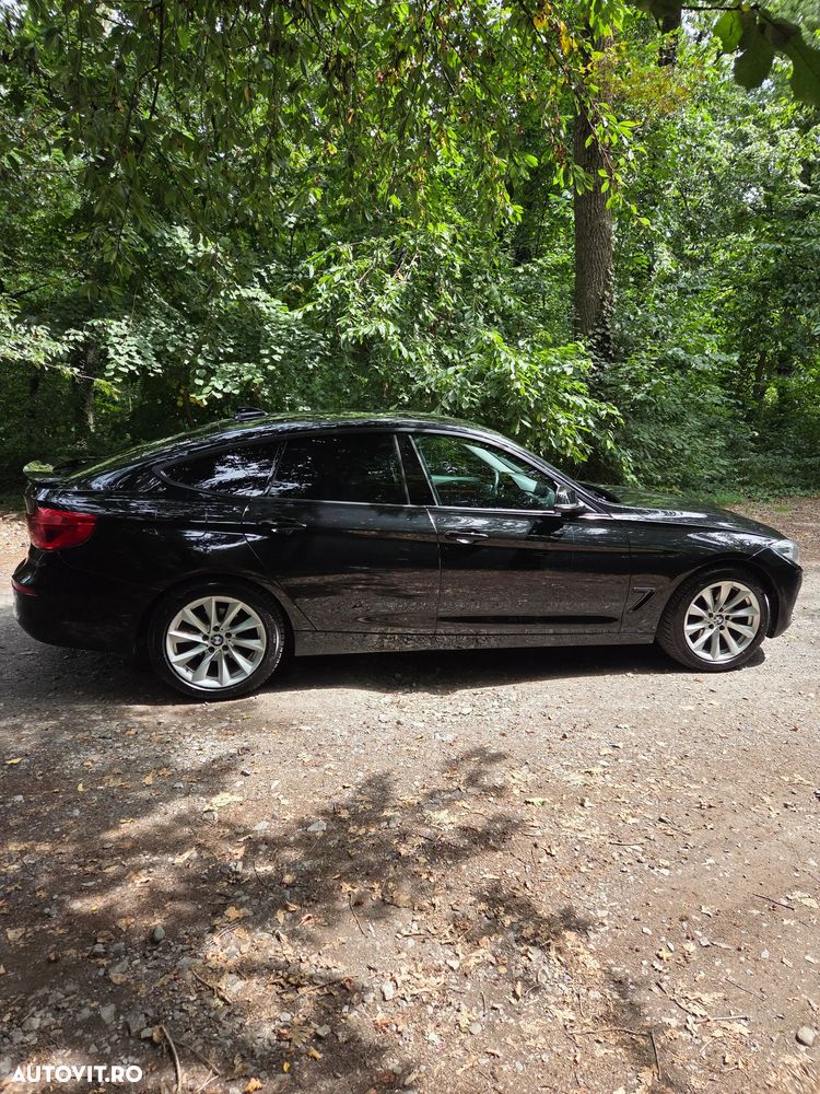 BMW Seria 3 325d AT Sport Line - 6