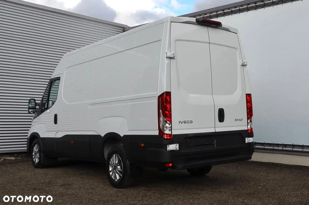 Iveco Daily 35S18HV 180km Furgon 12m3 - 5