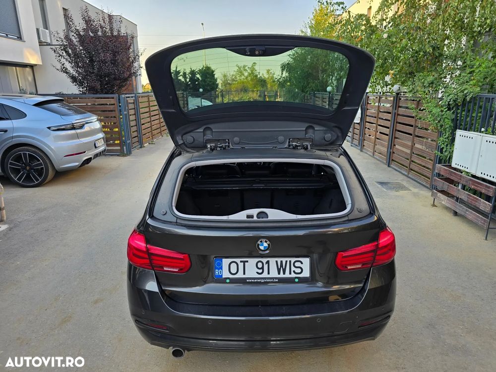 BMW Seria 3 318d Touring Aut. - 11
