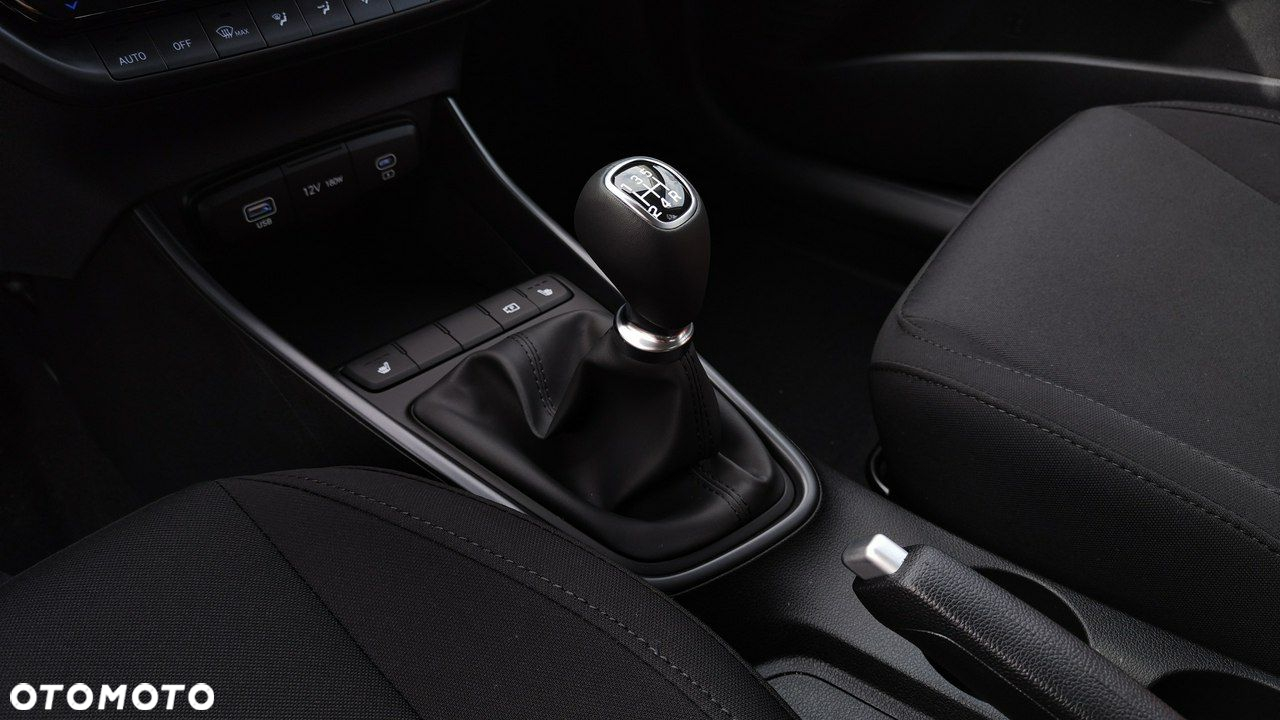Hyundai i20 - 11