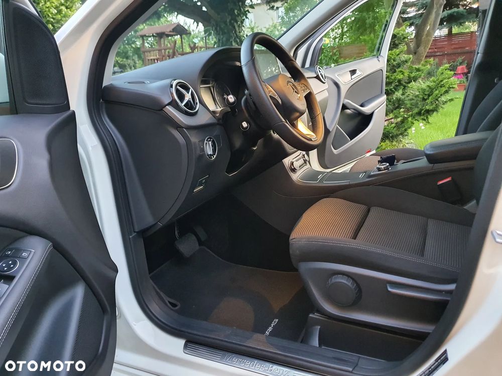 Mercedes-Benz Klasa B 180 (CDI) d 7G-DCT - 20