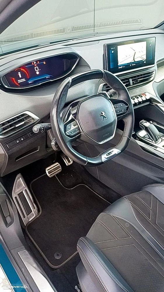 Peugeot 5008 1.2 PureTech GT Pack EAT8 - 17