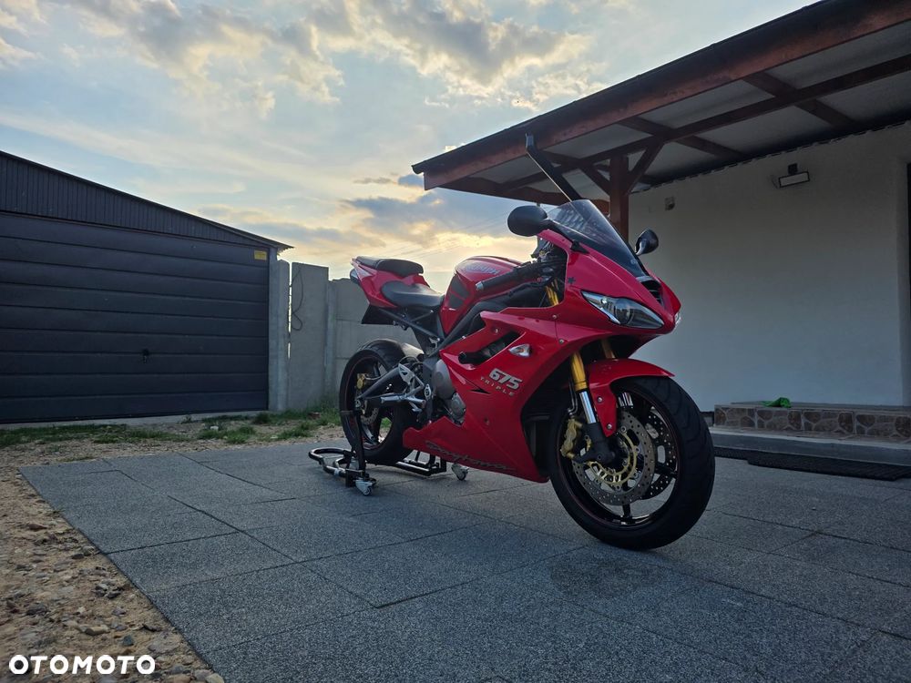 Triumph Daytona - 4