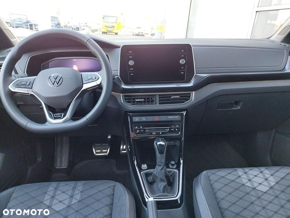 Volkswagen T-Cross - 11