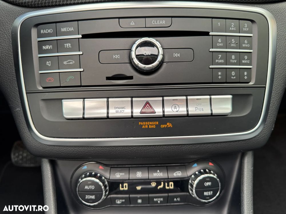 Mercedes-Benz GLA 200 d 7G-DCT UrbanStyle Edition - 24