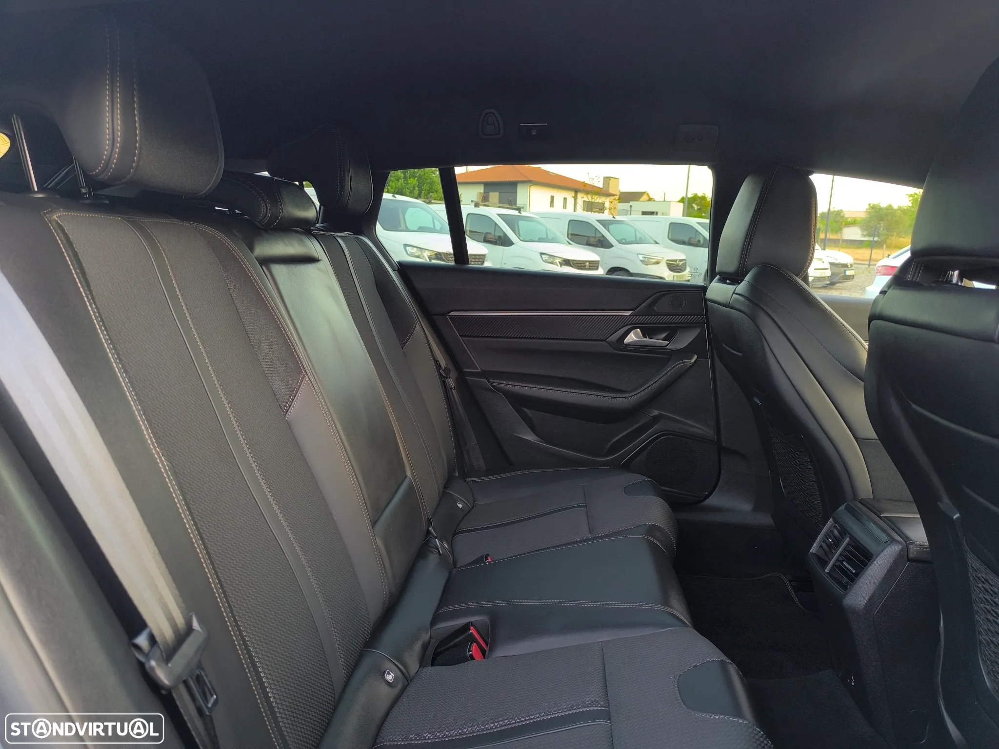 Peugeot 508 SW 1.5 BlueHDi GT EAT8 - 29