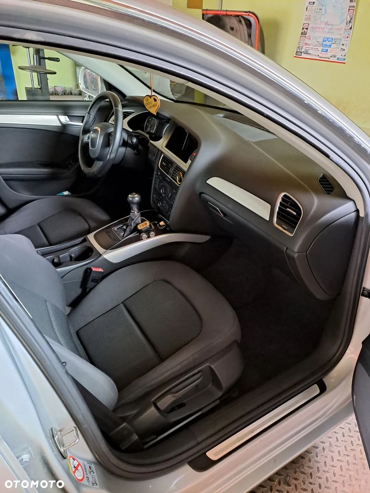 Audi A4 Avant null - 10