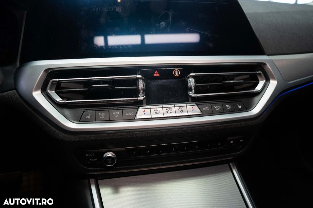 BMW Seria 3 320d xDrive AT - 22