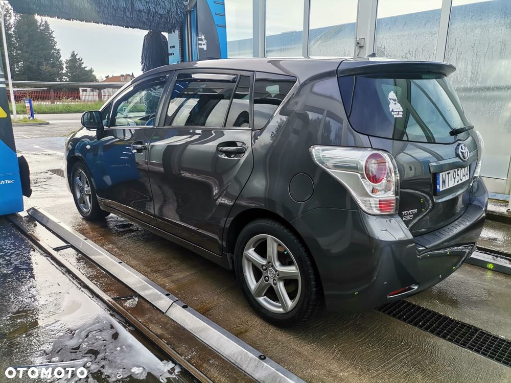 Toyota Verso 1.8 Multidrive Edition - 29