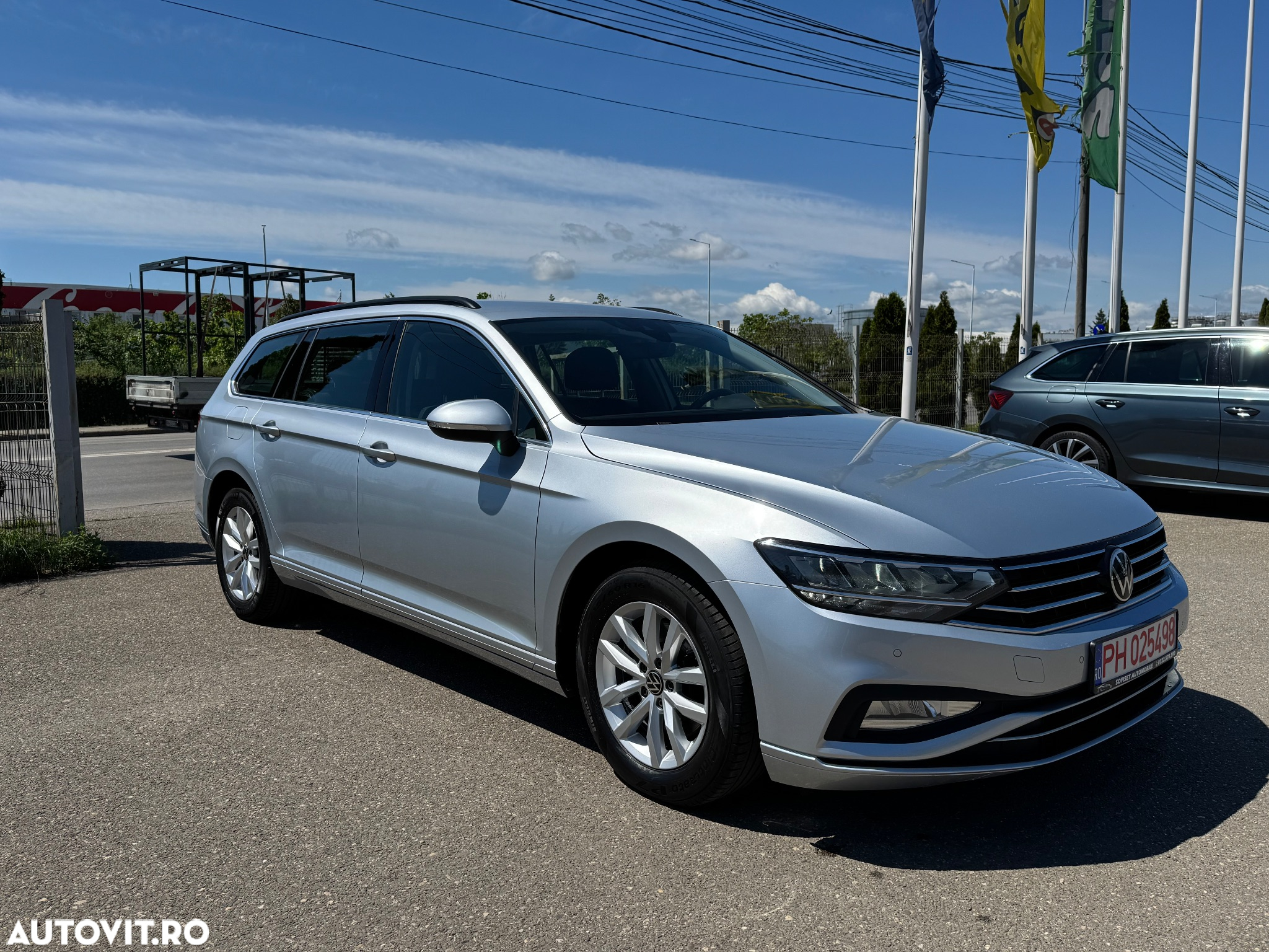 Volkswagen Passat Variant 2.0 TDI DSG Business - 3