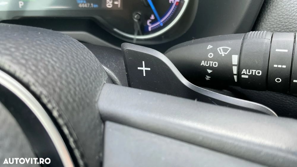 Toyota RAV4 2.5 Hybrid VVT-iE 4x4 Luxury Premium - 20