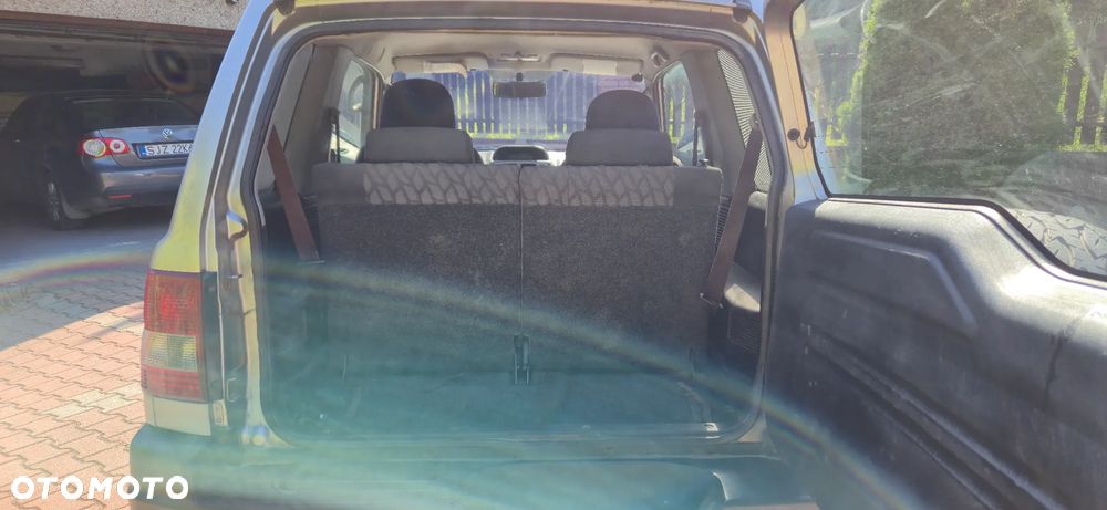 Mitsubishi Pajero Pinin - 9