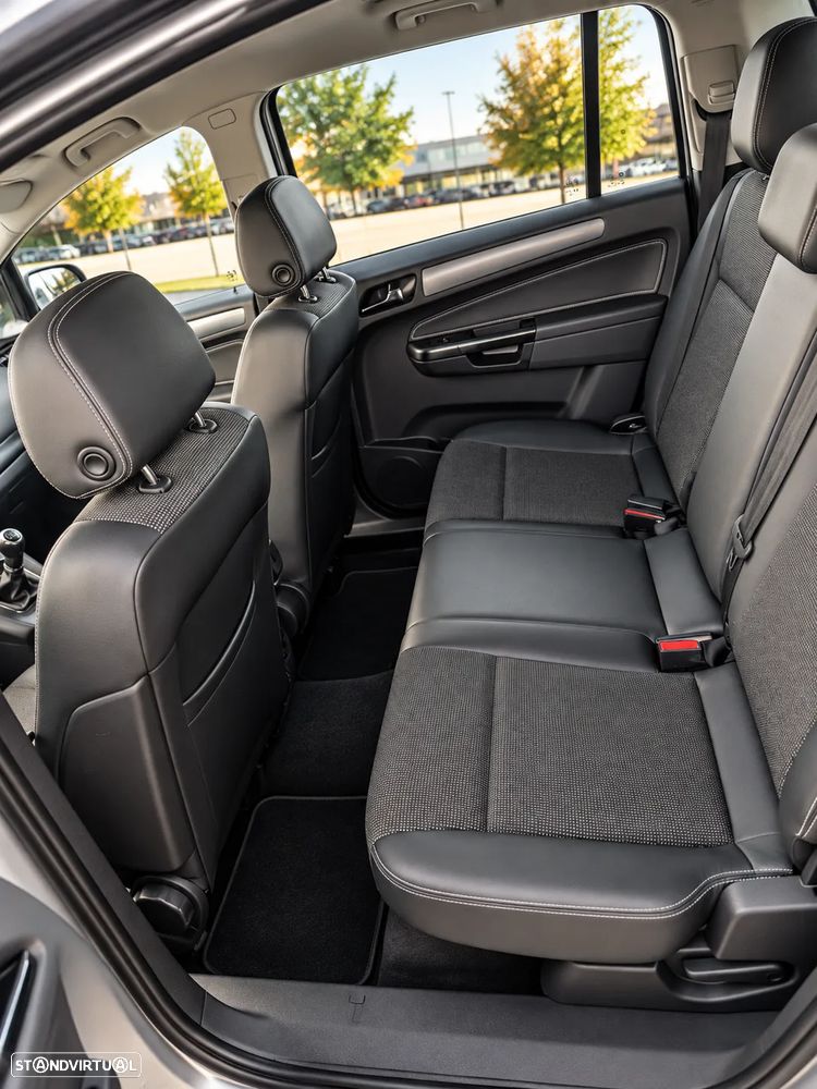 Opel Zafira 1.7 CDTI - 8