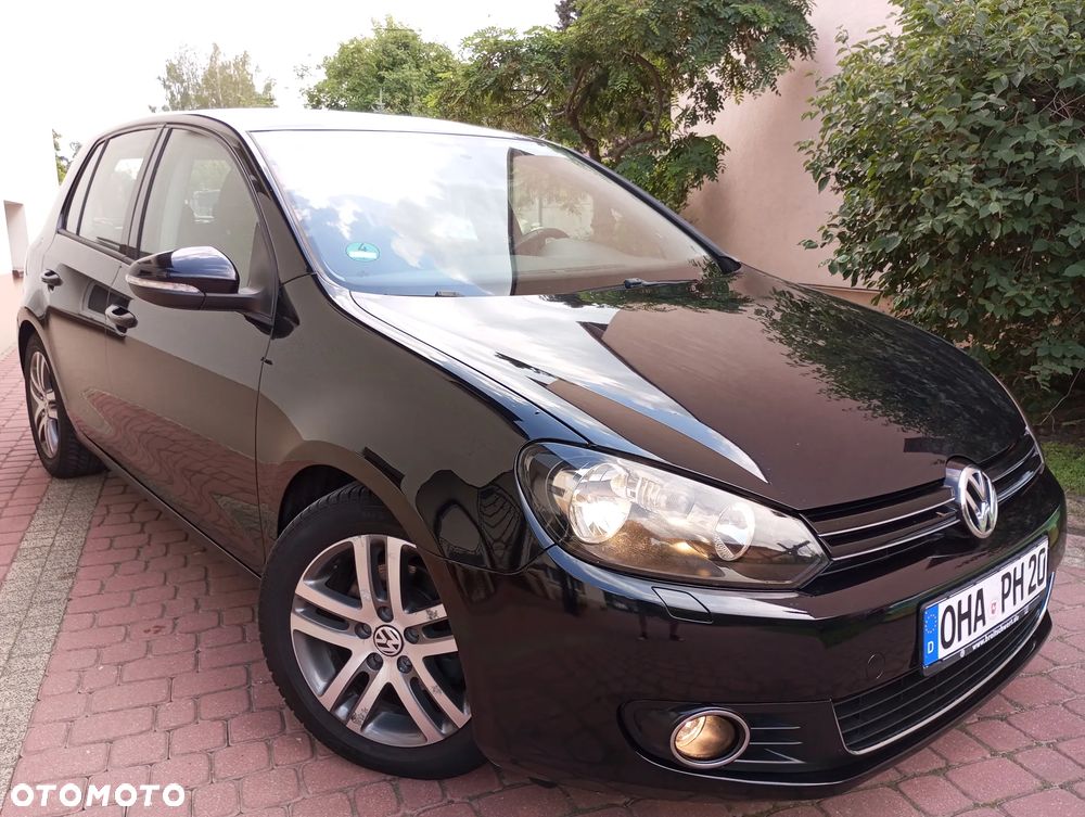 Volkswagen Golf - 2