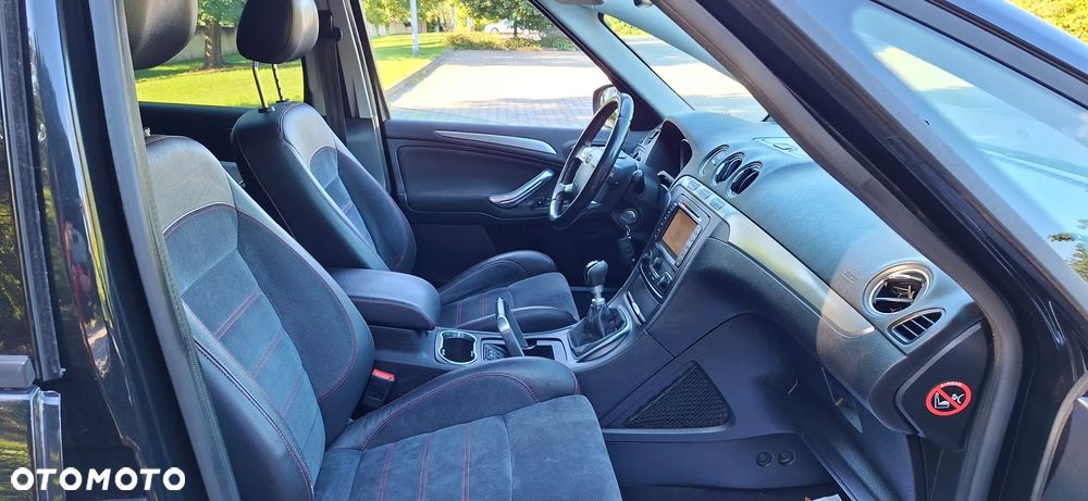 Ford S-Max 2.0 TDCi DPF Titanium - 26