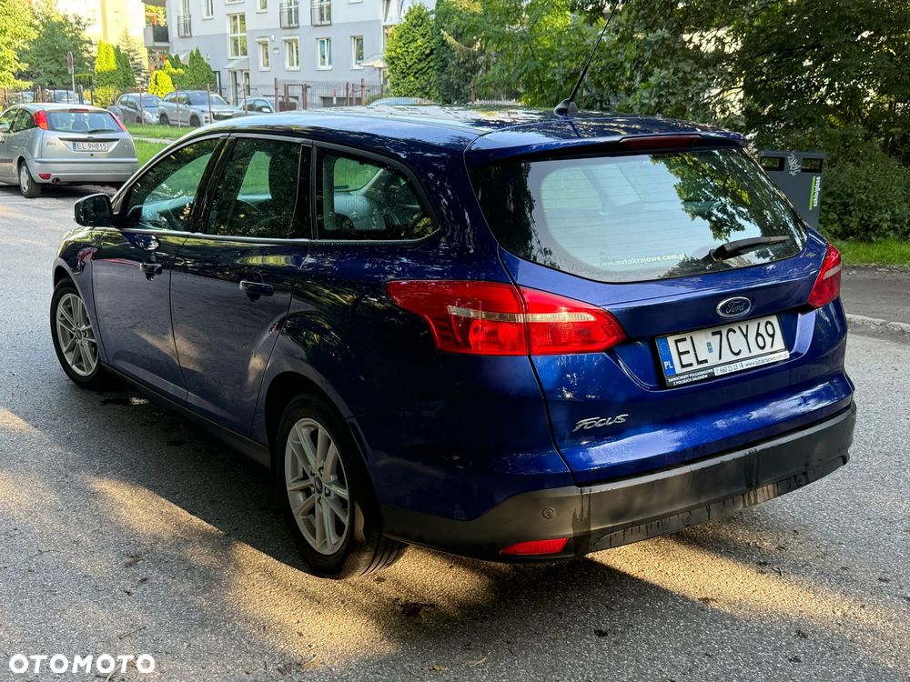 Ford Focus 1.5 TDCi Trend - 4