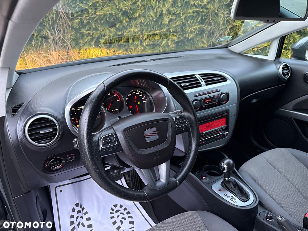 Seat Leon 1.6 TDI DPF DSG Sport - 11