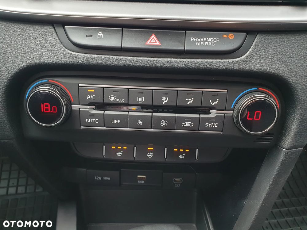 Kia XCeed 1.5 T-GDI M DCT - 36