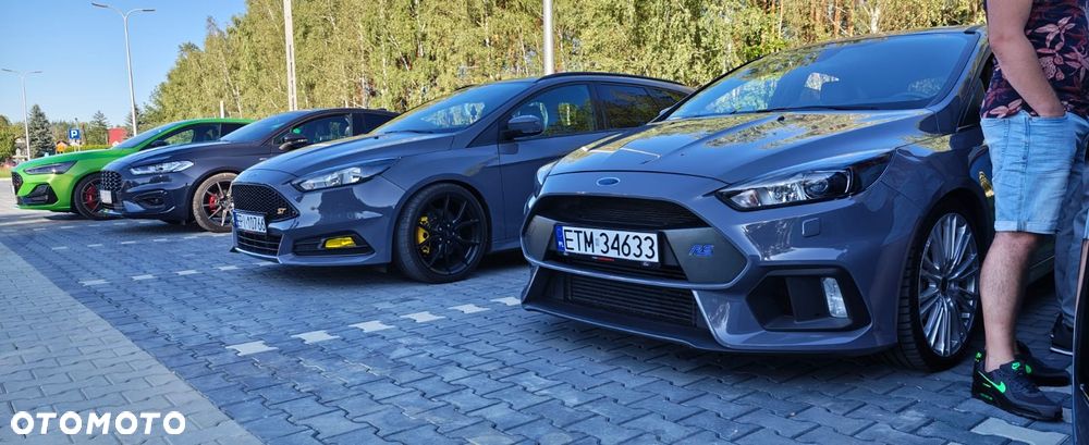 Ford Focus - 8