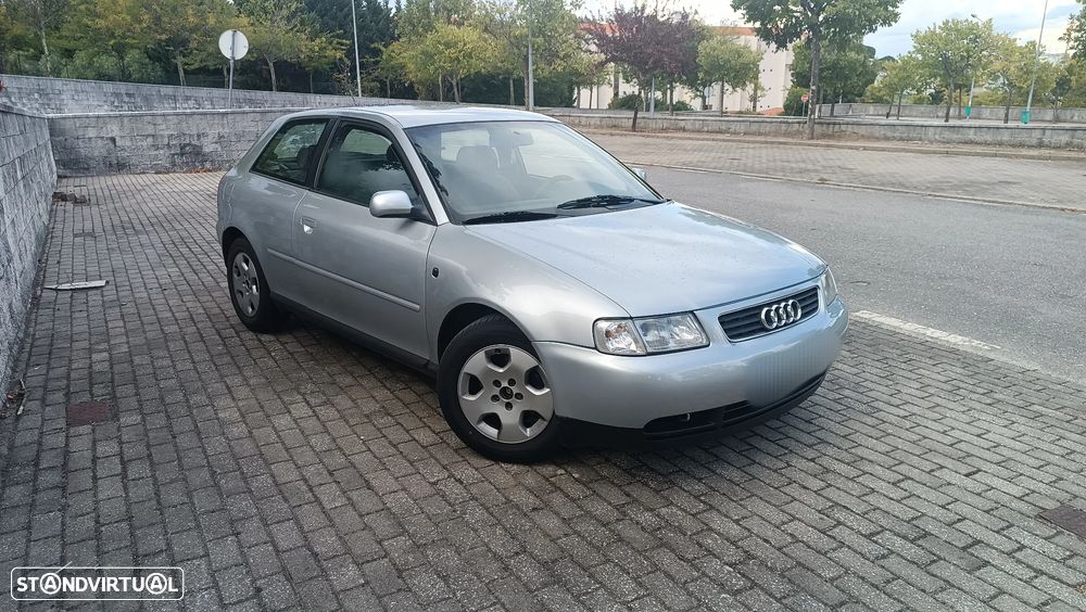 Audi A3 1.9 TDI Attraction - 3
